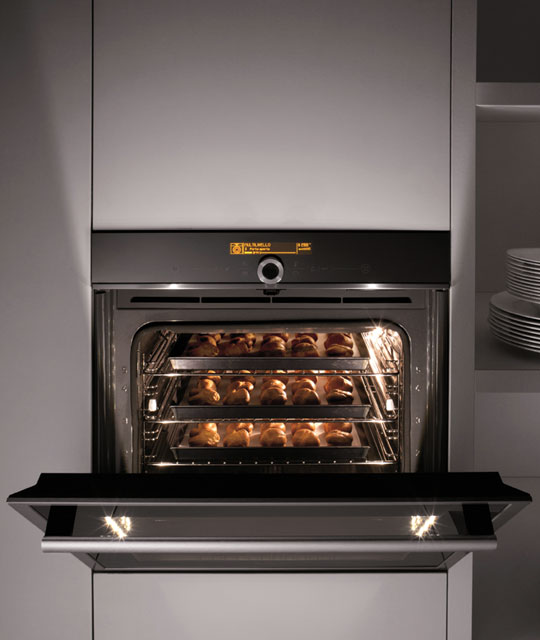 Hotpoint Cuptor Luce