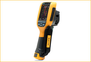 Fluke, camera cu infrarosu Ti125